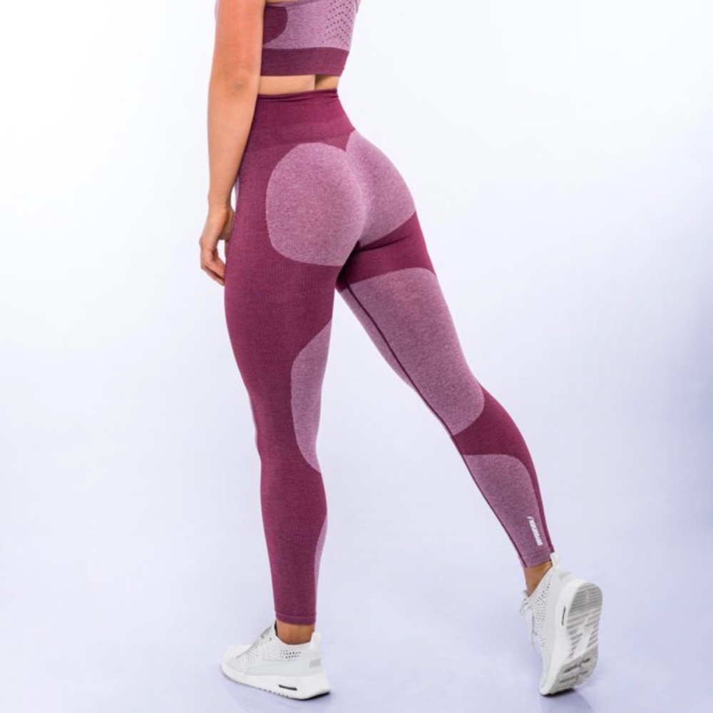 DoYouEven Burgundy Seamless Leggings